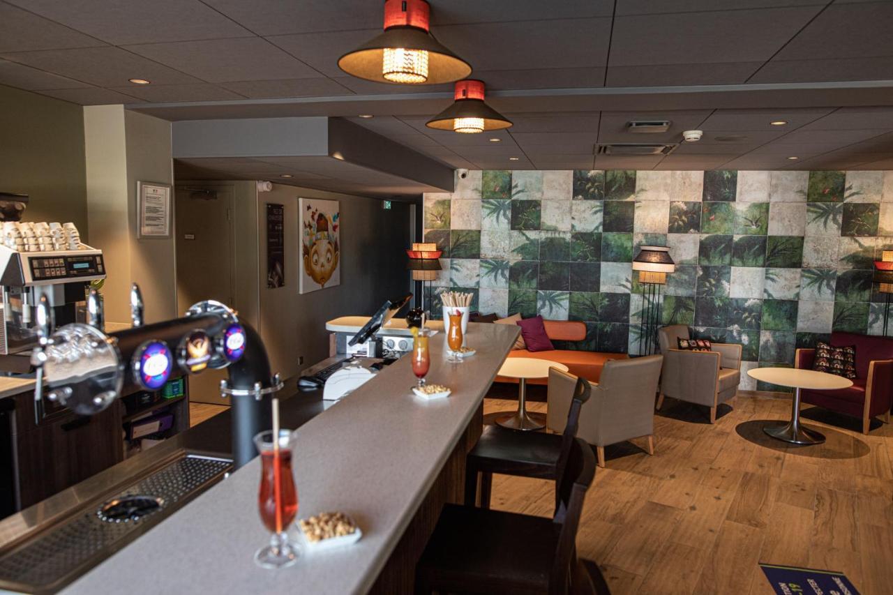 Hotel ibis Styles Clermont-Ferrand Aéroport Esterno foto