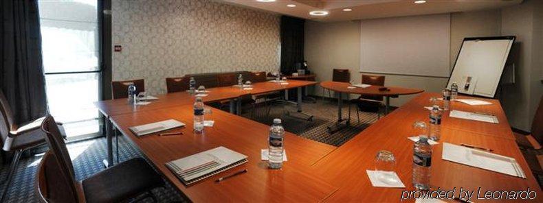 Hotel ibis Styles Clermont-Ferrand Aéroport Affari foto