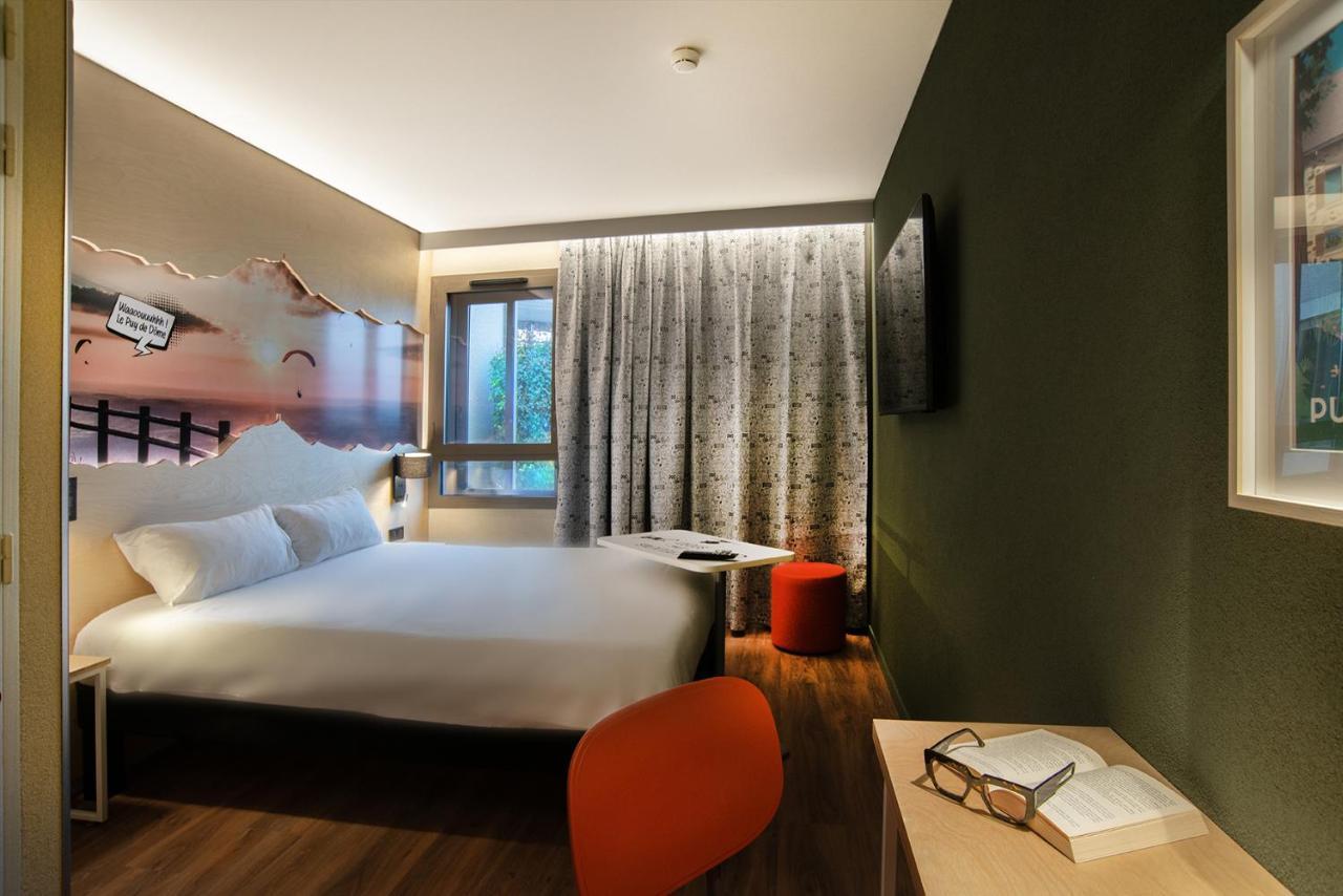 Hotel ibis Styles Clermont-Ferrand Aéroport Esterno foto
